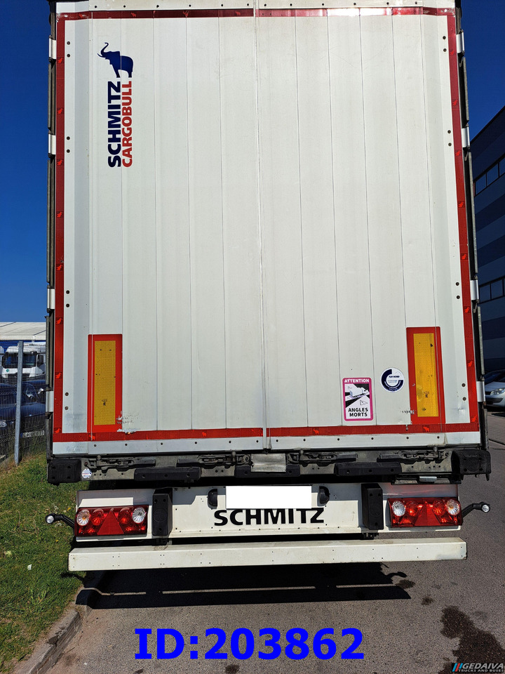 SCHMITZ CARGOBULL - Tenta puspiekabe: foto 4 SCHMITZ CARGOBULL - Tenta puspiekabe: foto 4
