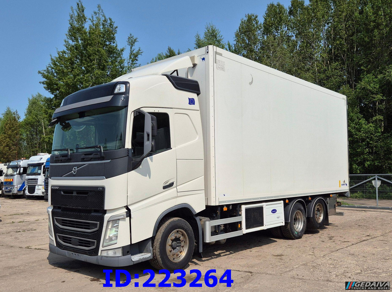 VOLVO FH13 460HP 6x2 Steering axle Euro6 - Kravas automašīna refrižerators: foto 4 VOLVO FH13 460HP 6x2 Steering axle Euro6 - Kravas automašīna refrižerators: foto 4