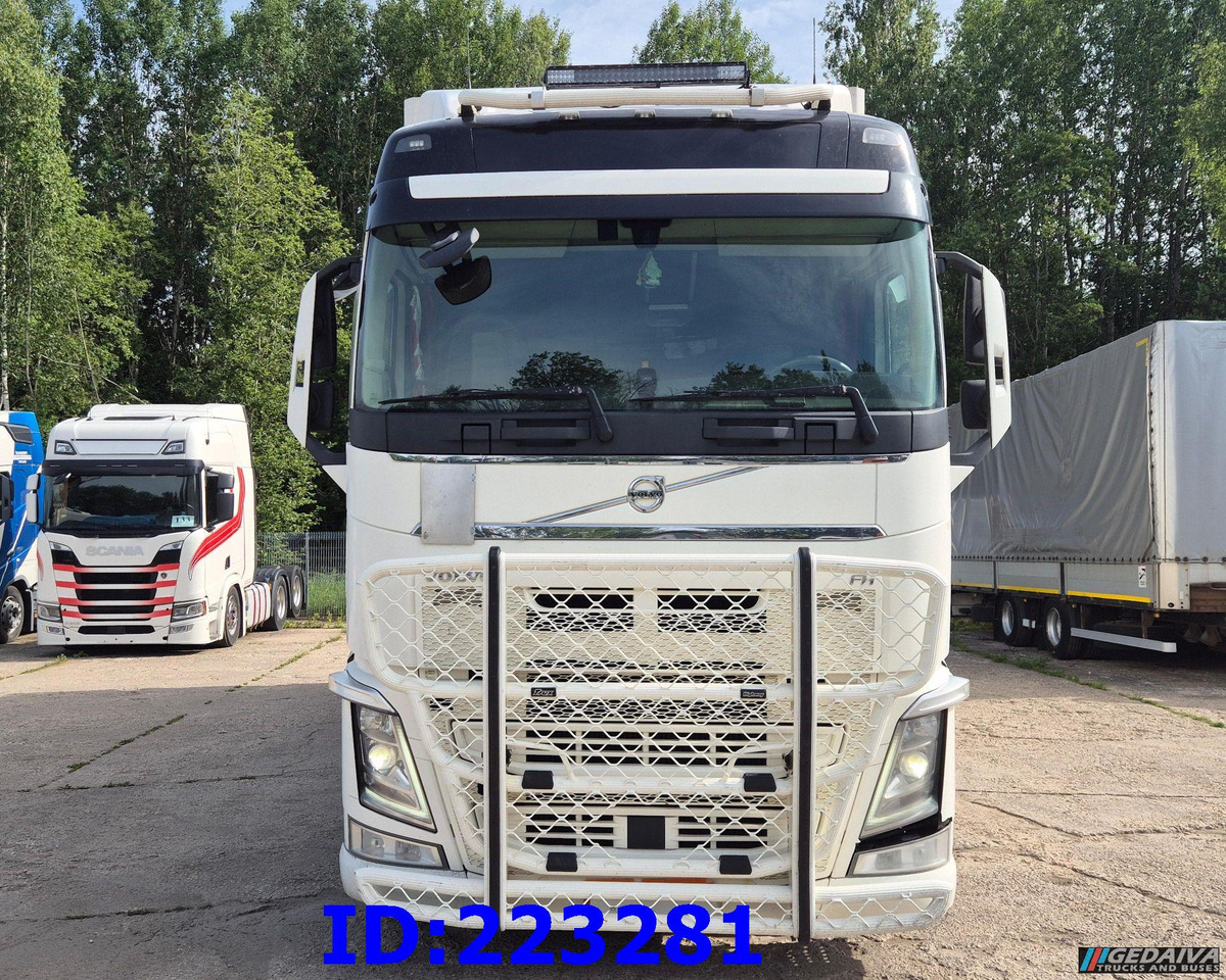 VOLVO FH13 540HP 6x2 (10 tyre) Euro6 - Izometriskais kravas automašīna: foto 2 VOLVO FH13 540HP 6x2 (10 tyre) Euro6 - Izometriskais kravas automašīna: foto 2