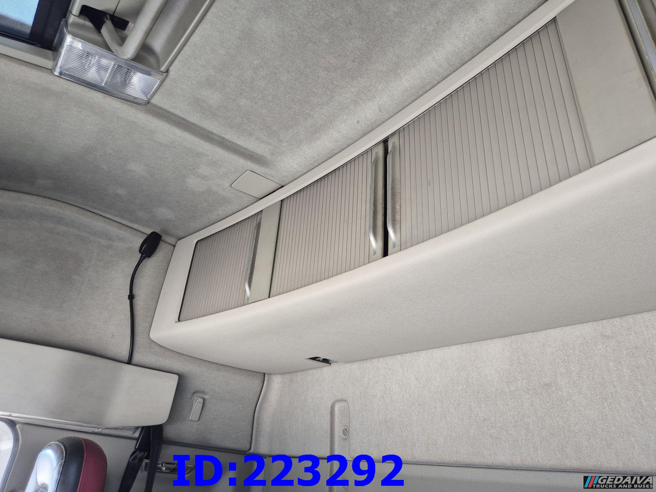 Izometriskais kravas automašīna VOLVO FH13 540HP 8x4 Steering axle: foto 19