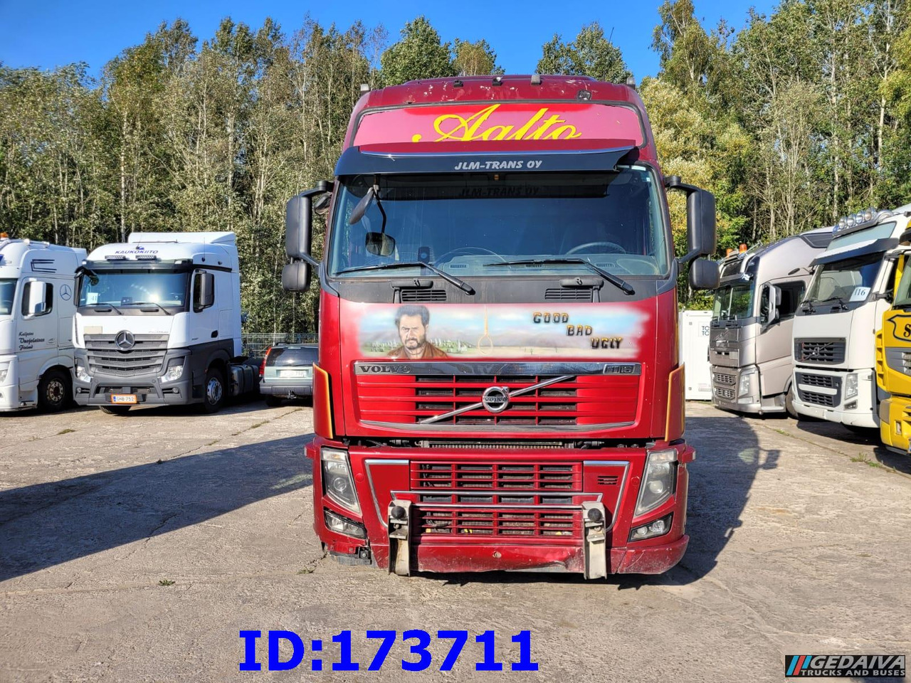 VOLVO FH16 700HP 6x4 Euro5 - Šasija kravas automašīna: foto 2 VOLVO FH16 700HP 6x4 Euro5 - Šasija kravas automašīna: foto 2