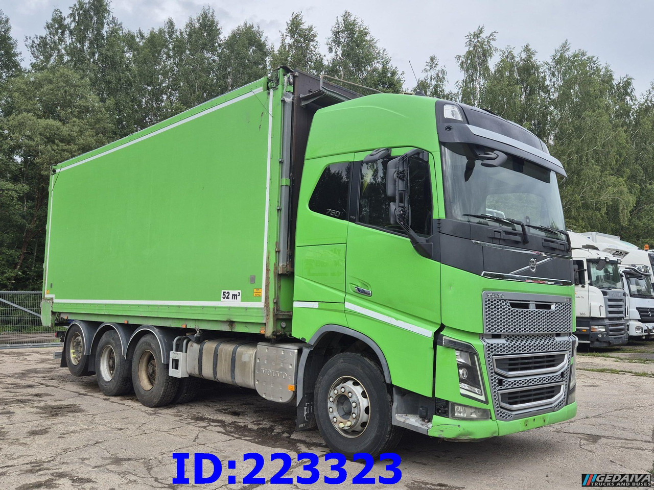 VOLVO FH16 750HP - 8x4 -Big Axles - Kravas automašīna ar slēgto virsbūvi: foto 4 VOLVO FH16 750HP - 8x4 -Big Axles - Kravas automašīna ar slēgto virsbūvi: foto 4