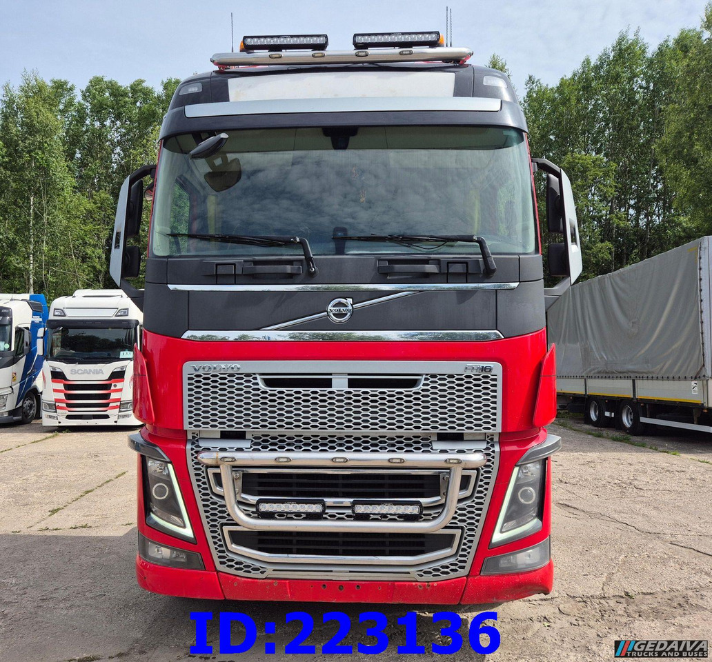 VOLVO FH16 750HP - 8x4 -Big Axles - Kokvedējs: foto 2 VOLVO FH16 750HP - 8x4 -Big Axles - Kokvedējs: foto 2