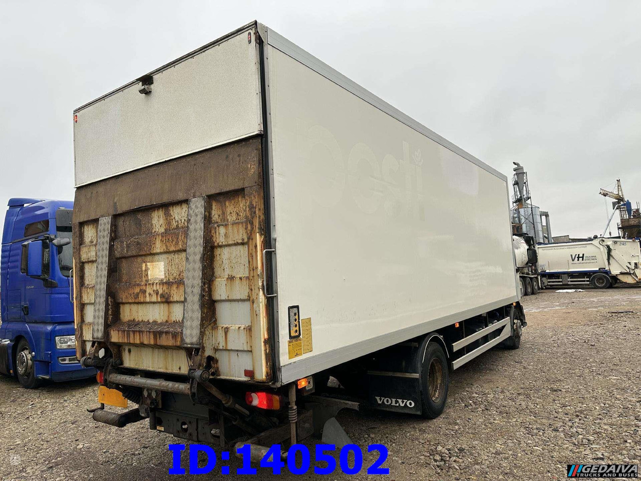 VOLVO FL 280 4x2 Manual Euro5 - Kravas automašīna ar slēgto virsbūvi: foto 4 VOLVO FL 280 4x2 Manual Euro5 - Kravas automašīna ar slēgto virsbūvi: foto 4