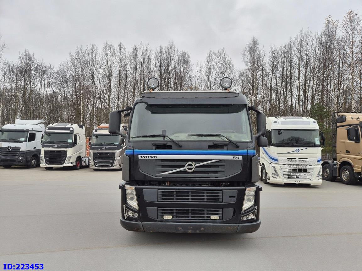 VOLVO FM11 450HP 6x2 TANK 16000 l / VACUUM JUROP PR 150 / ASENIZACYJNY / Euro5 / Steering Axle - Autocisterna: foto 2 VOLVO FM11 450HP 6x2 TANK 16000 l / VACUUM JUROP PR 150 / ASENIZACYJNY / Euro5 / Steering Axle - Autocisterna: foto 2