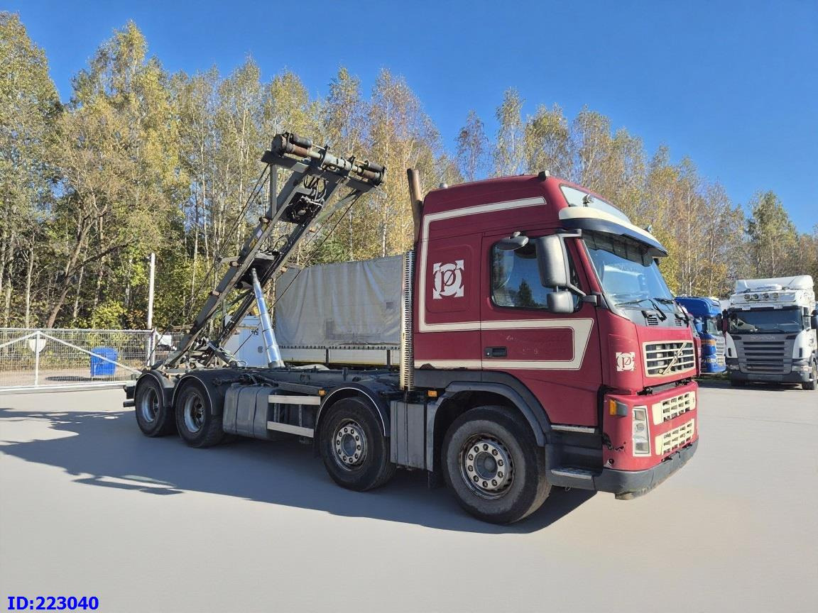 VOLVO FM12 420HP 8x2 - Kravas automašīna pašizgāzējs: foto 4 VOLVO FM12 420HP 8x2 - Kravas automašīna pašizgāzējs: foto 4
