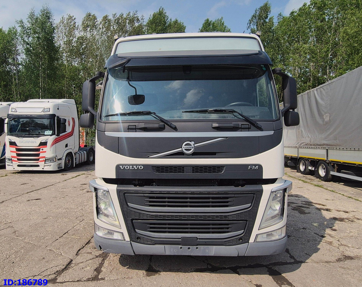 VOLVO FM13 500HP 6x2 - Šasija kravas automašīna: foto 2 VOLVO FM13 500HP 6x2 - Šasija kravas automašīna: foto 2