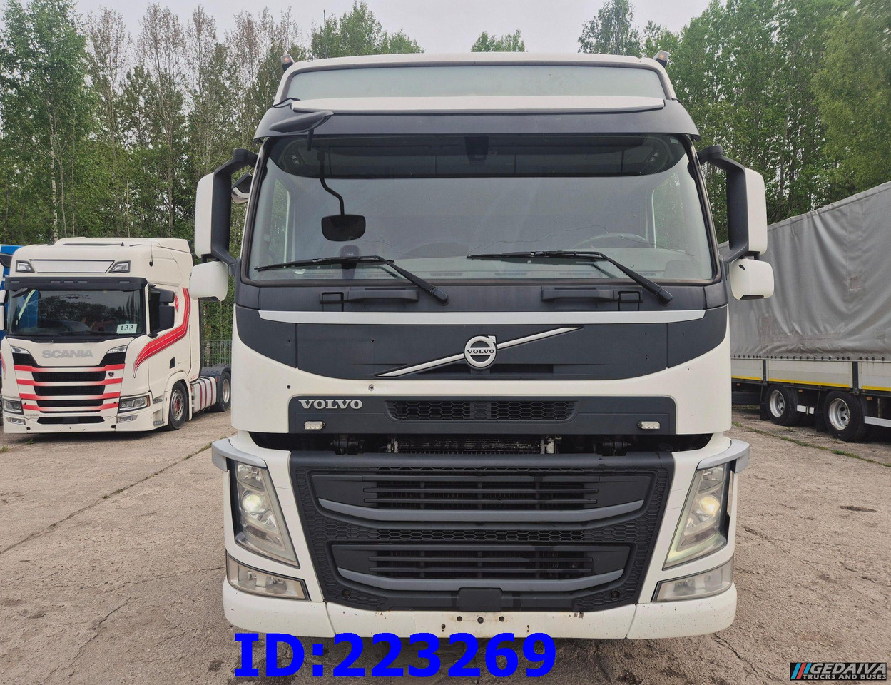 VOLVO FM13 500HP 8x2 (2 steering axels) - Šasija kravas automašīna: foto 2 VOLVO FM13 500HP 8x2 (2 steering axels) - Šasija kravas automašīna: foto 2