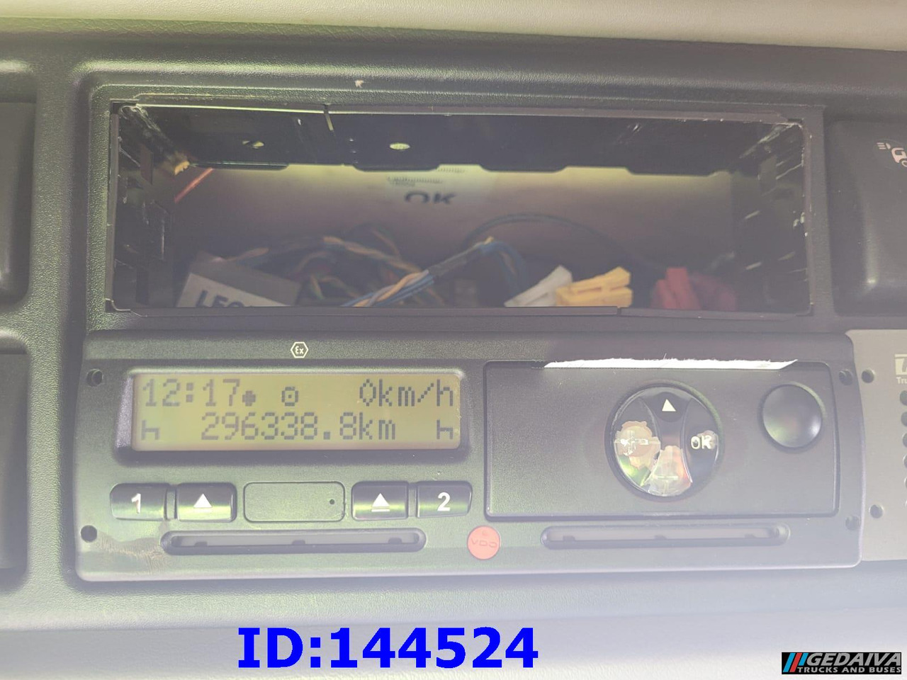 Vilcējs DAF XF 105.410 Retarder: foto 15