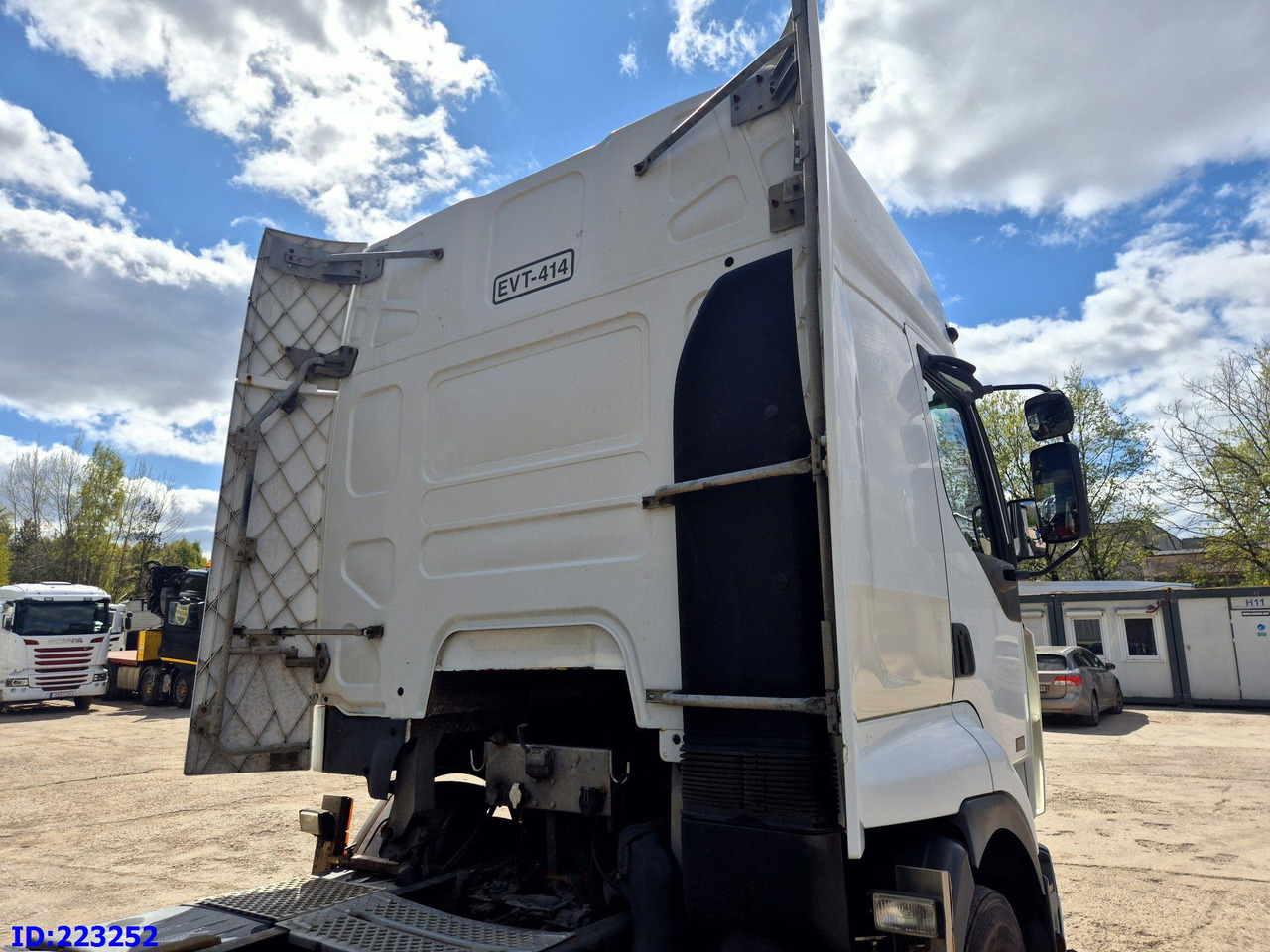 RENAULT Premium 420 6x2 Manual - Vilcējs: foto 5 RENAULT Premium 420 6x2 Manual - Vilcējs: foto 5