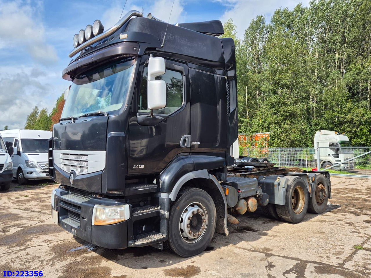 RENAULT Premium 440 6x2 Manual - Vilcējs: foto 2 RENAULT Premium 440 6x2 Manual - Vilcējs: foto 2