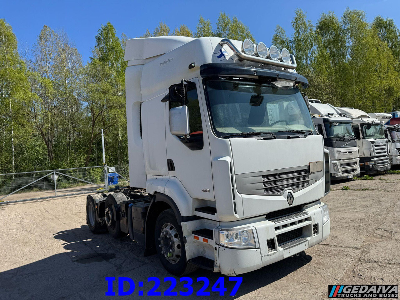 RENAULT Premium 6x2 460 EEV Euro5 - Vilcējs: foto 2 RENAULT Premium 6x2 460 EEV Euro5 - Vilcējs: foto 2