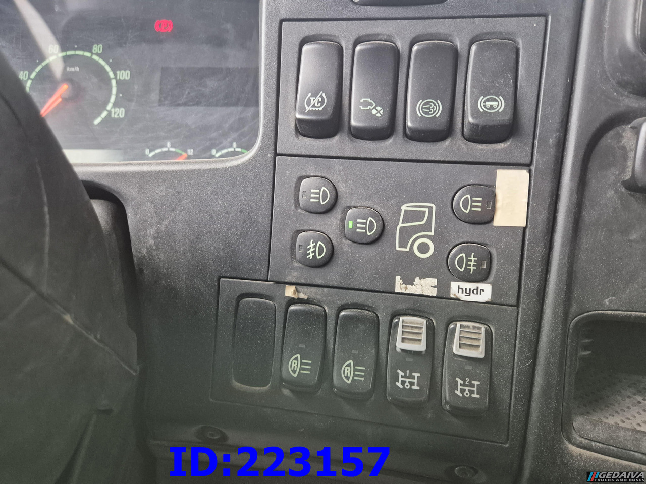 Vilcējs SCANIA R470 - Hydraulics- Manual: foto 11