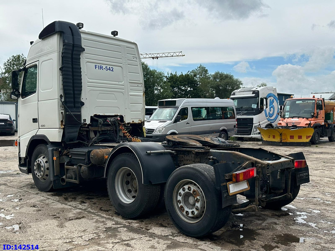 VOLVO FH12 420HP 6x2 Manual - Vilcējs: foto 5 VOLVO FH12 420HP 6x2 Manual - Vilcējs: foto 5