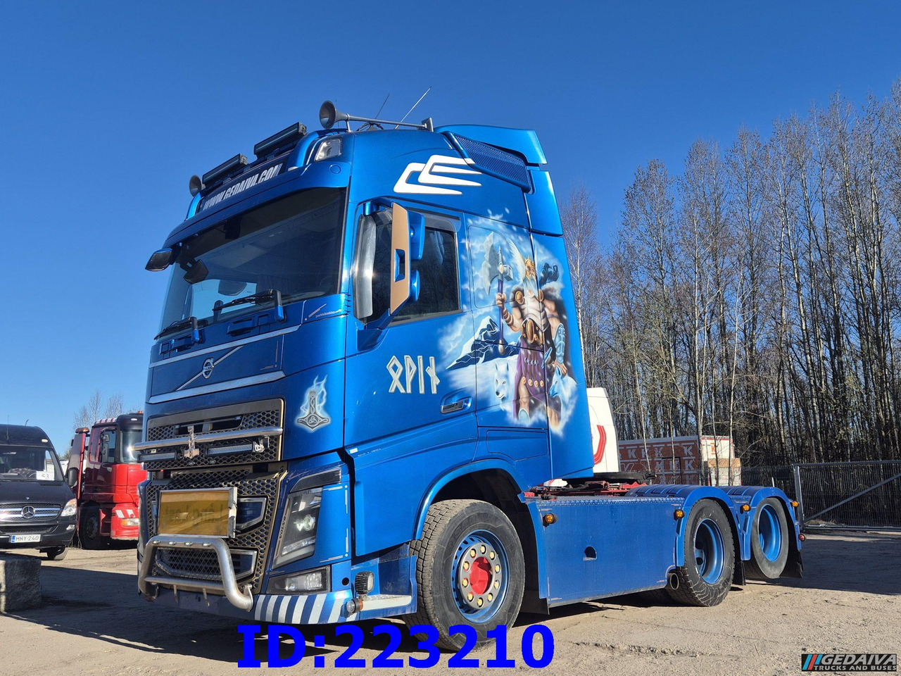 VOLVO FH16 600HP 6X2 SHOW TRUCK - Vilcējs: foto 1 VOLVO FH16 600HP 6X2 SHOW TRUCK - Vilcējs: foto 1
