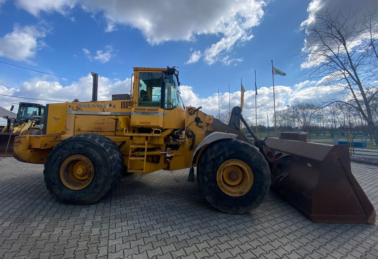 Volvo L180 - Riteņu iekrāvējs: foto 2 Volvo L180 - Riteņu iekrāvējs: foto 2
