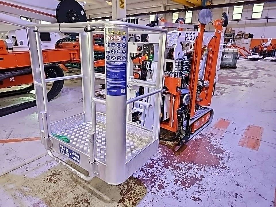 EasyLift R130 - Izlices pacēlājs: foto 4 EasyLift R130 - Izlices pacēlājs: foto 4