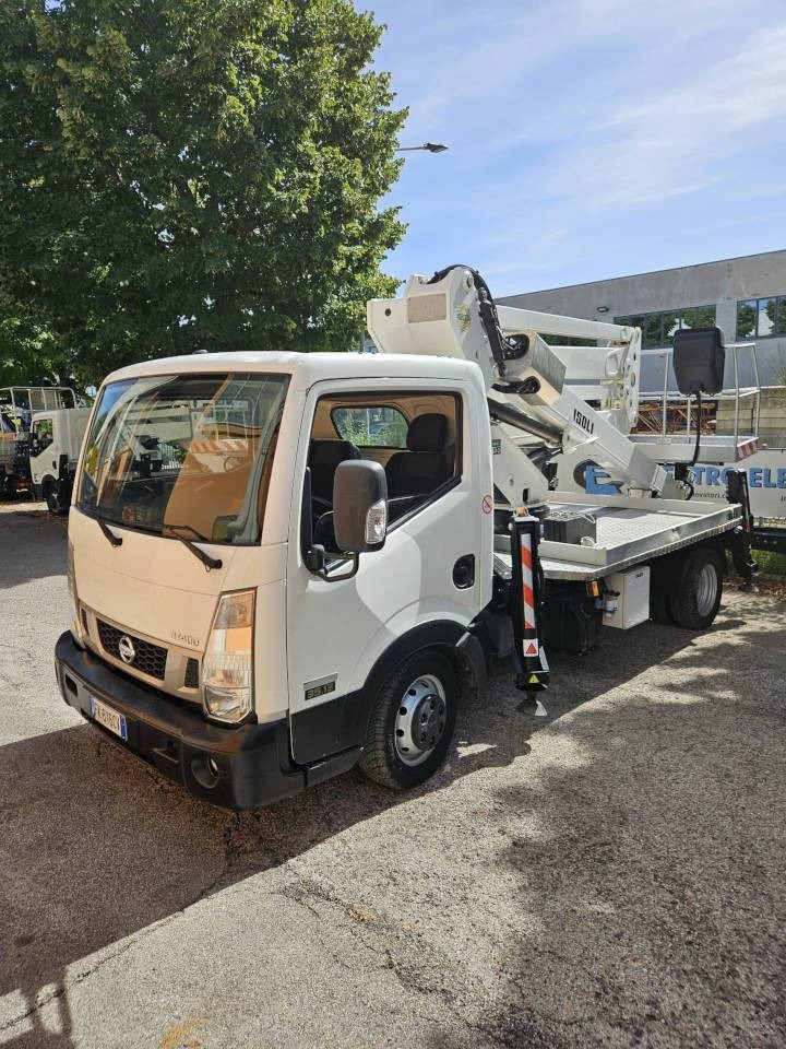 Isoli PNT 205 NH - Autopacēlājs: foto 3 Isoli PNT 205 NH - Autopacēlājs: foto 3