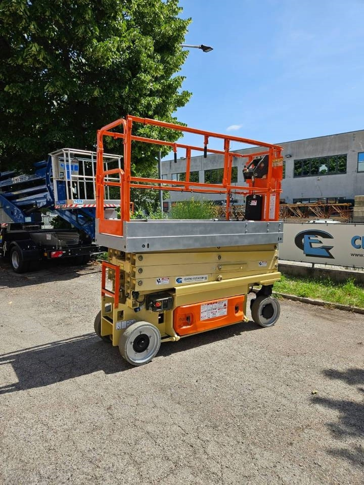 JLG 2630 ES - Šķērveida pacēlājs: foto 1 JLG 2630 ES - Šķērveida pacēlājs: foto 1