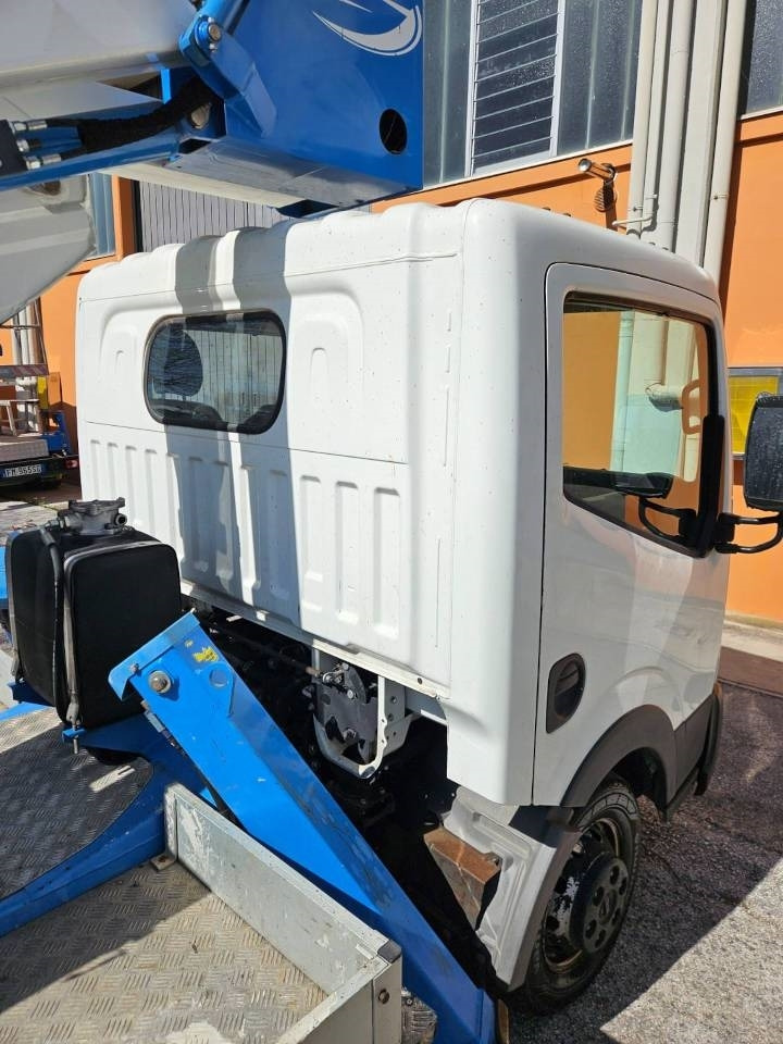 Socage DA 320 - Autopacēlājs: foto 4 Socage DA 320 - Autopacēlājs: foto 4