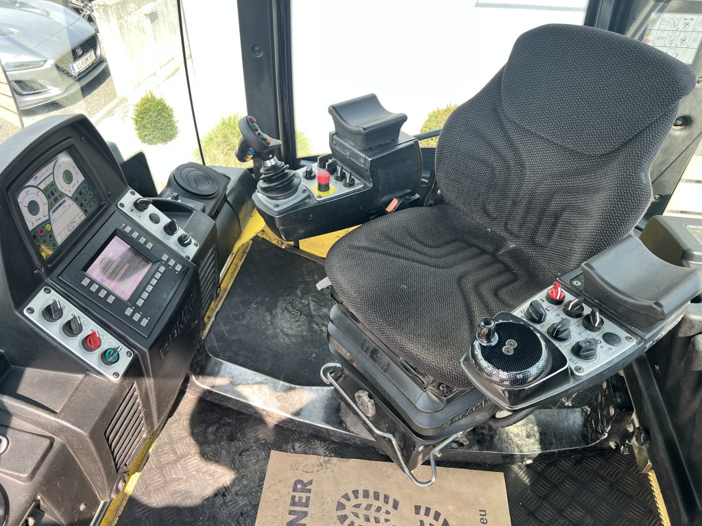 Ceļu veltnis Bomag BW 174 AP-4i AM (111651): foto 8