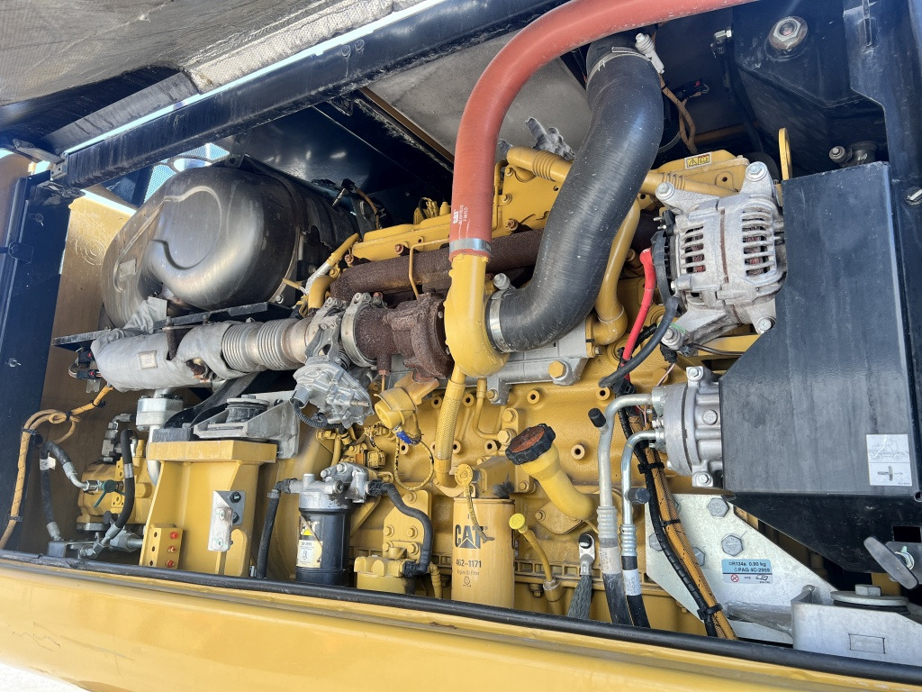 Riteņu ekskavators Caterpillar M 320 F (111527): foto 13