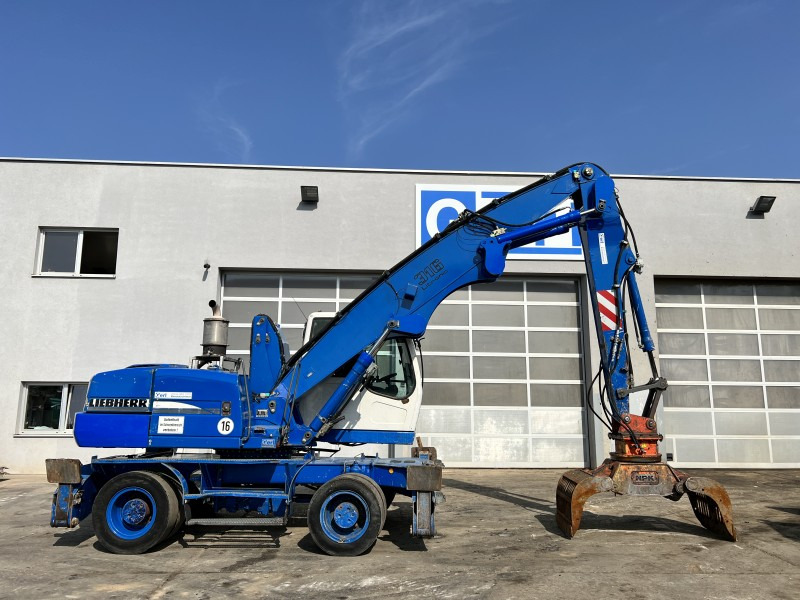 Liebherr A 316 Litronic (110986) - Atkritumu iekrāvējs: foto 5 Liebherr A 316 Litronic (110986) - Atkritumu iekrāvējs: foto 5