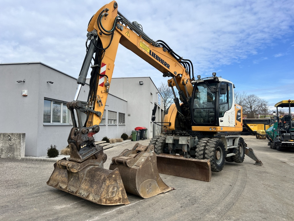 Liebherr A 918 C-Litronic (111509) - Riteņu ekskavators: foto 3 Liebherr A 918 C-Litronic (111509) - Riteņu ekskavators: foto 3