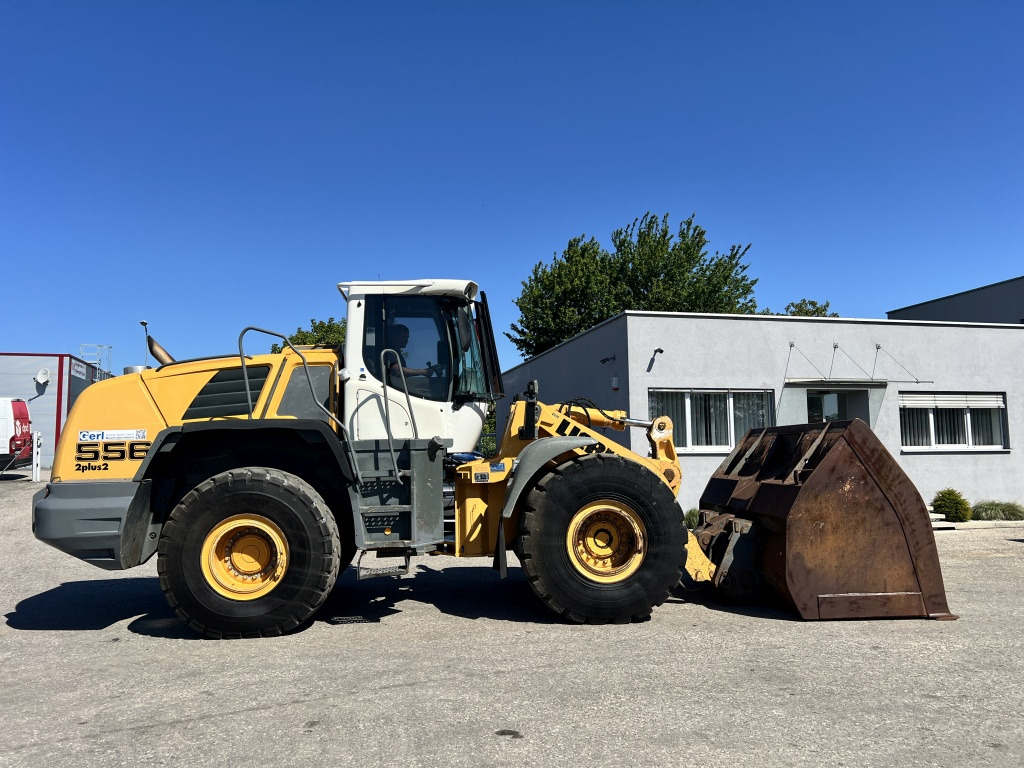 Liebherr L 556 (111583) - Riteņu iekrāvējs: foto 5 Liebherr L 556 (111583) - Riteņu iekrāvējs: foto 5