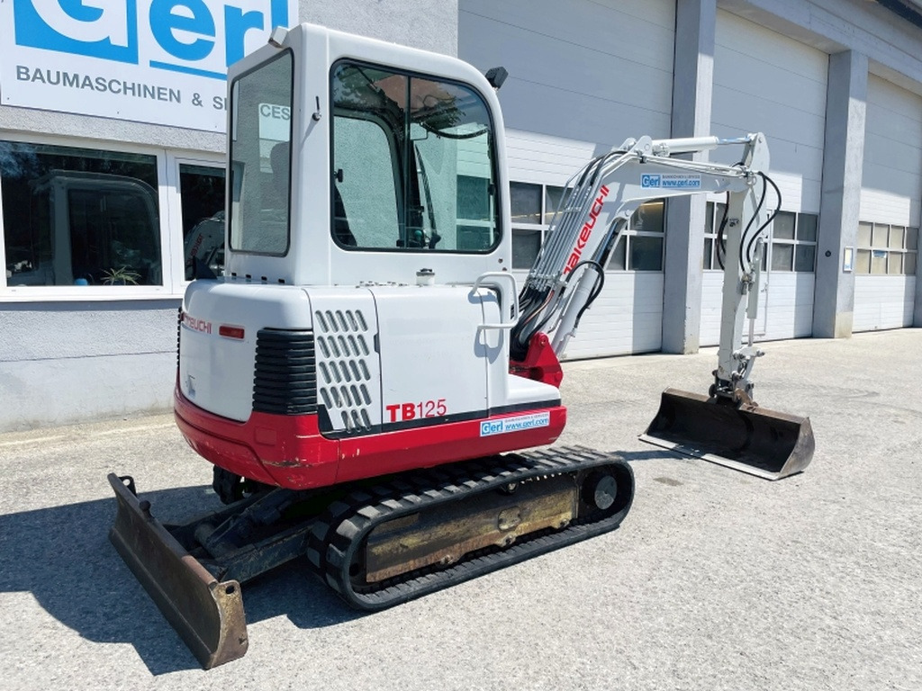 Mini-ekskavators Takeuchi TB125 (4004): foto 7