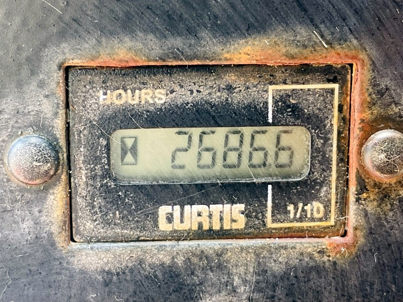 Terex TA6 (3594) - Mini pašizgāzējs: foto 5 Terex TA6 (3594) - Mini pašizgāzējs: foto 5