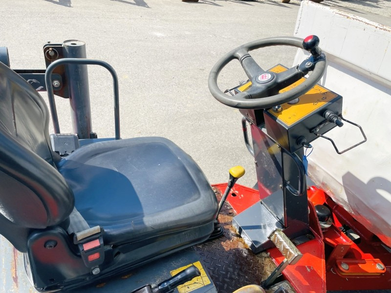 Terex TA6 (3594) - Mini pašizgāzējs: foto 4 Terex TA6 (3594) - Mini pašizgāzējs: foto 4