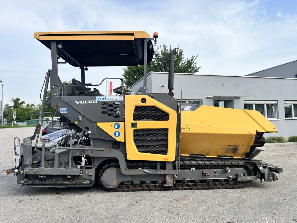 Asfalta klājējs Volvo ABG P 7820 C (111649): foto 6