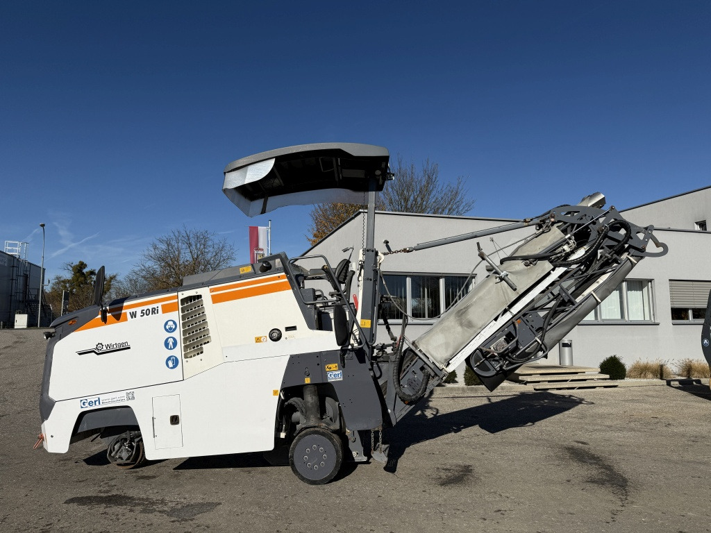 Wirtgen W 50 Ri (111751) - Asfalta frēze: foto 1 Wirtgen W 50 Ri (111751) - Asfalta frēze: foto 1