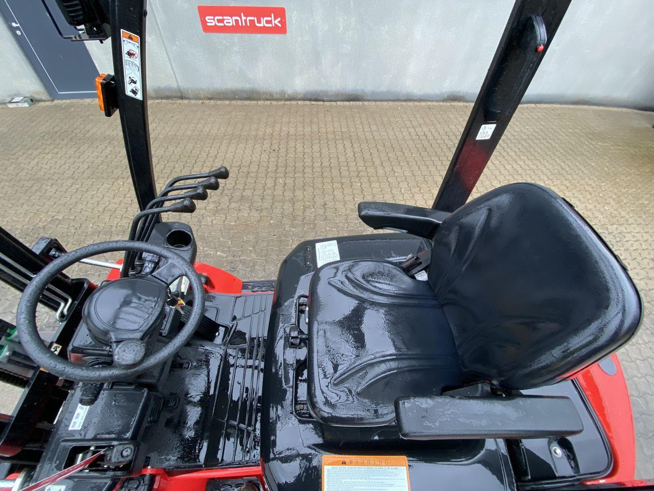 CONMAS Diesel 1800 kg - Dīzeļiekrāvējs: foto 3 CONMAS Diesel 1800 kg - Dīzeļiekrāvējs: foto 3