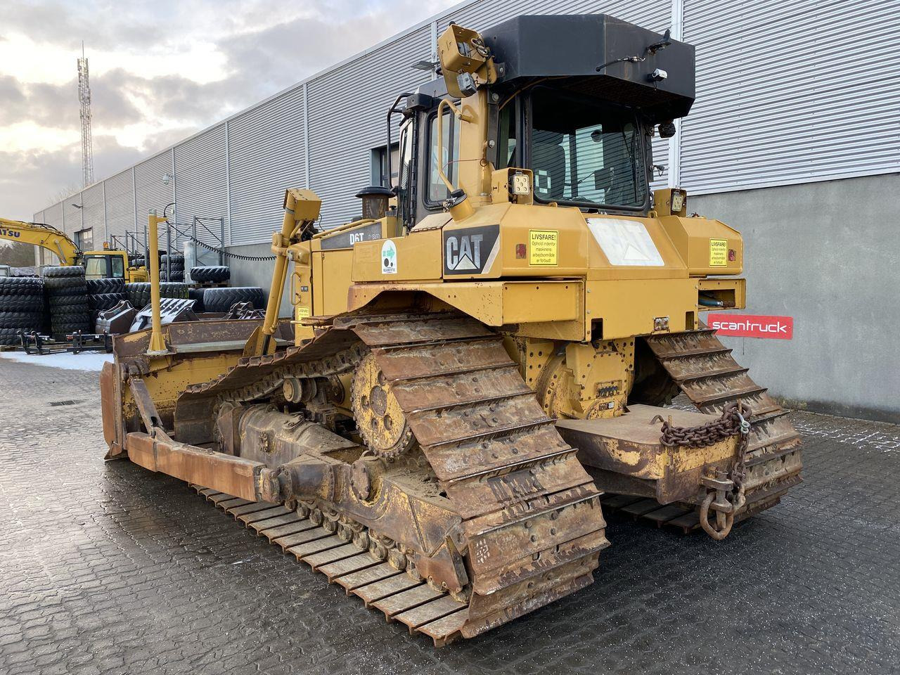 Caterpillar D6T LGP - Buldozers: foto 2 Caterpillar D6T LGP - Buldozers: foto 2