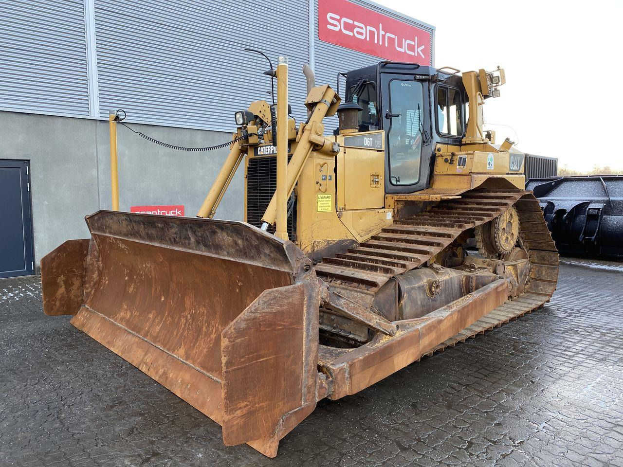 Caterpillar D6T LGP - Buldozers: foto 1 Caterpillar D6T LGP - Buldozers: foto 1