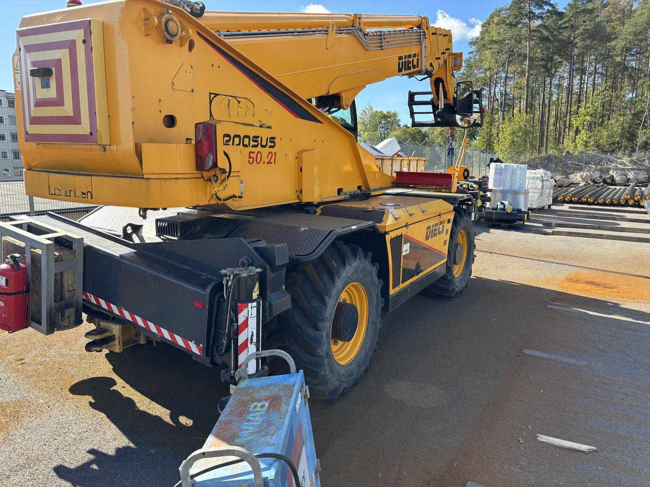 Dieci Pegasus 50.21 - Teleskopiskais iekrāvējs: foto 2 Dieci Pegasus 50.21 - Teleskopiskais iekrāvējs: foto 2