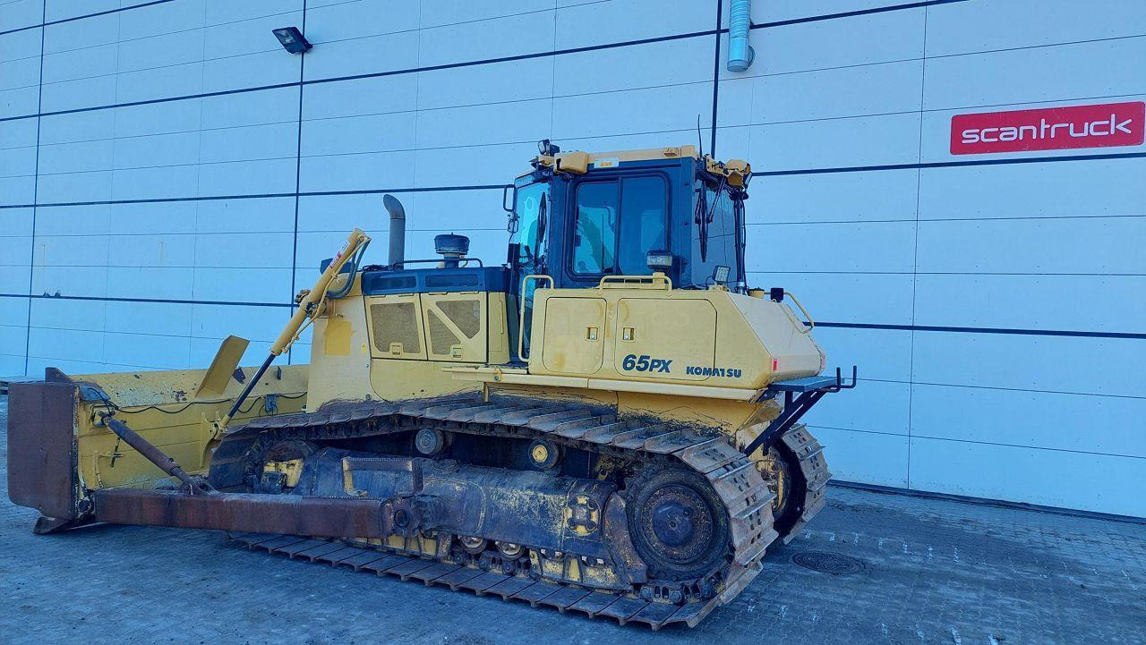 Komatsu D65PX-18 - Buldozers: foto 2 Komatsu D65PX-18 - Buldozers: foto 2