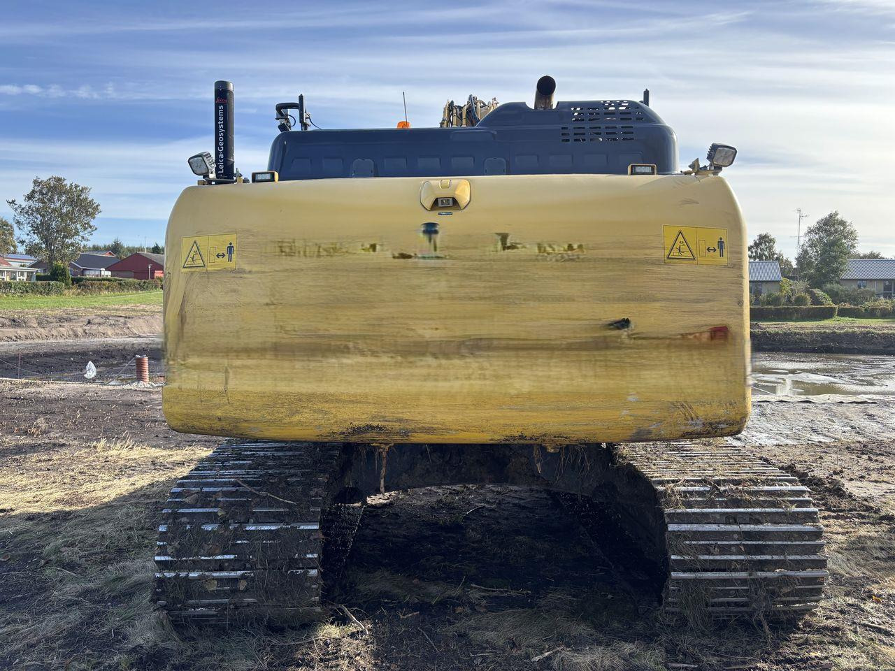 Komatsu PC240LC-11 - Kāpurķēžu ekskavators: foto 4 Komatsu PC240LC-11 - Kāpurķēžu ekskavators: foto 4