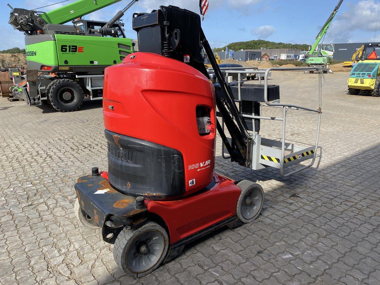 Manitou 100VJR - Torņa pacēlājs: foto 4 Manitou 100VJR - Torņa pacēlājs: foto 4