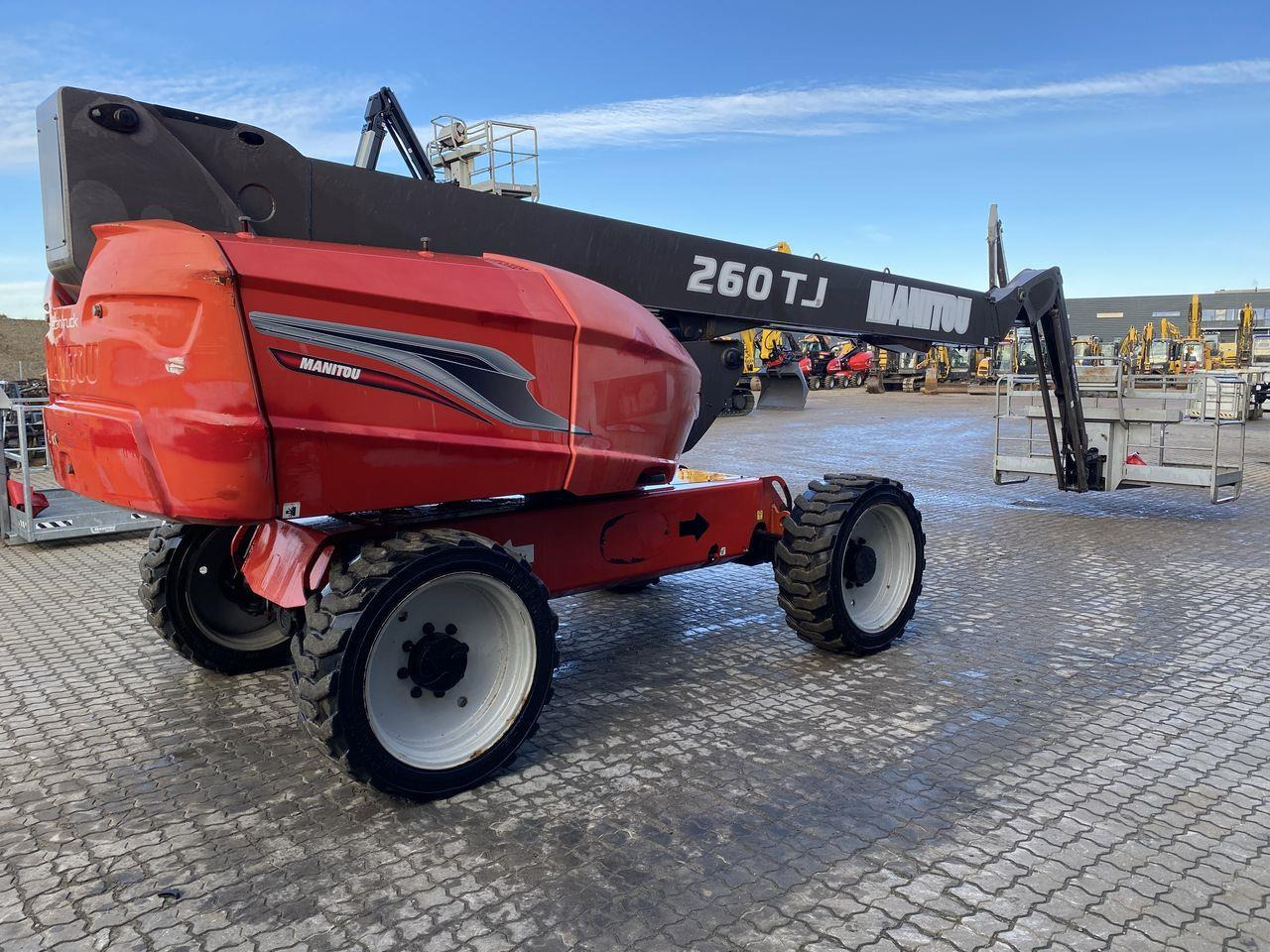 Manitou 260TJ - Izlices pacēlājs: foto 4 Manitou 260TJ - Izlices pacēlājs: foto 4