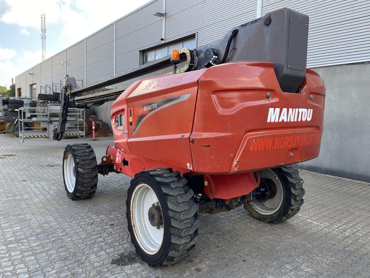 Manitou 280TJ - Teleskopiskais pacēlājs: foto 2 Manitou 280TJ - Teleskopiskais pacēlājs: foto 2