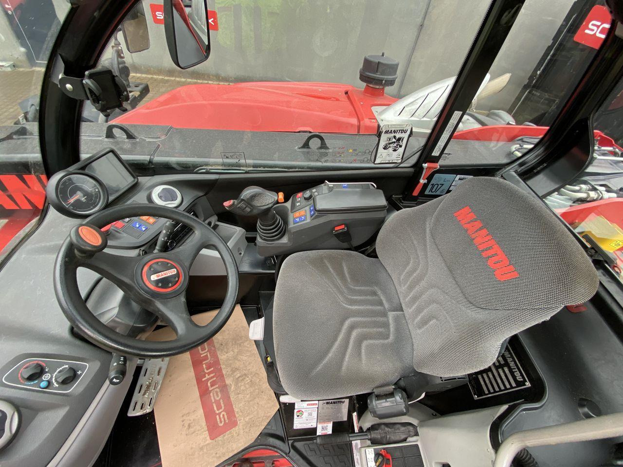 Manitou MLT737-130PS+ Premium - Teleskopiskais iekrāvējs: foto 3 Manitou MLT737-130PS+ Premium - Teleskopiskais iekrāvējs: foto 3