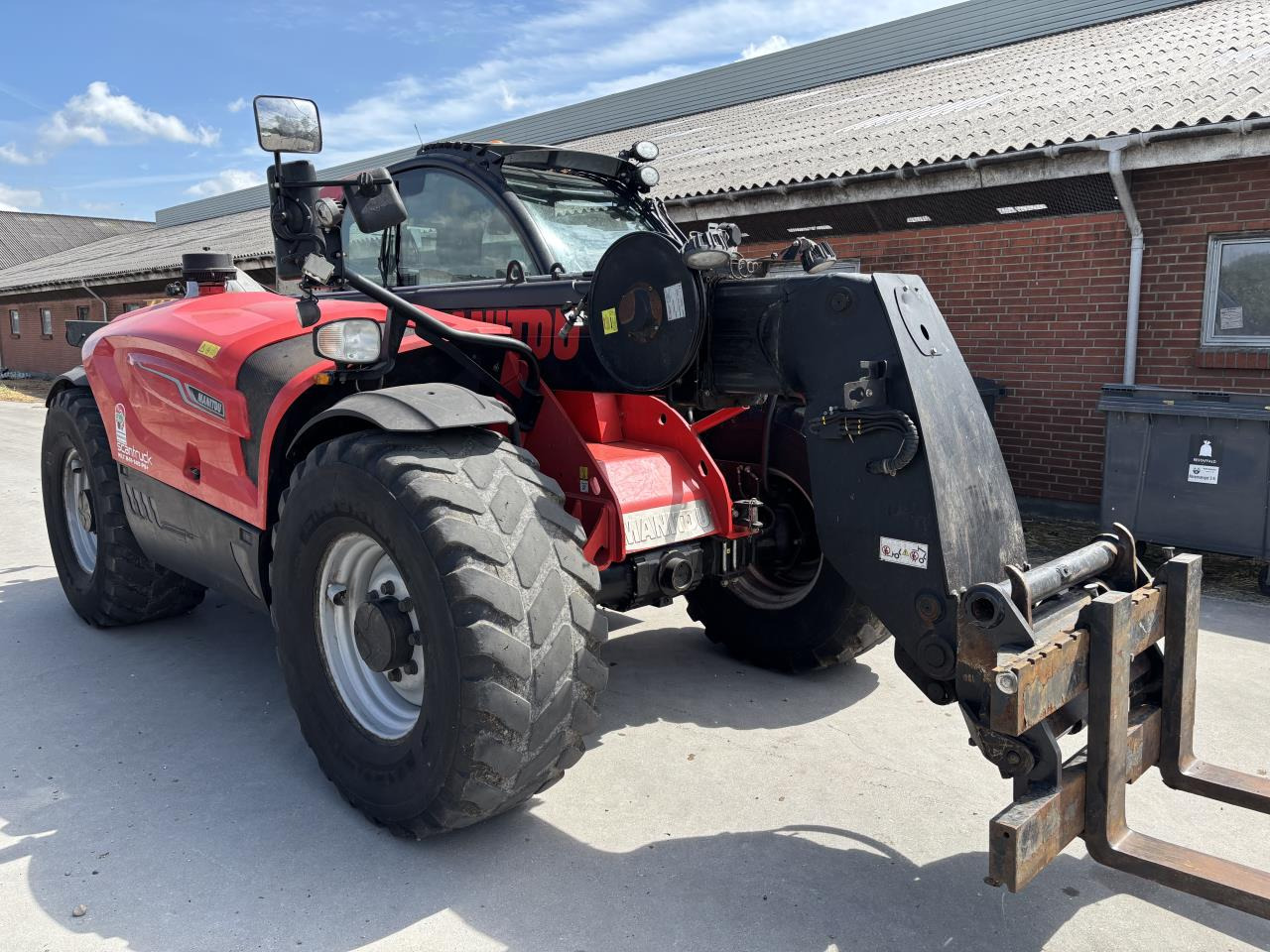 Manitou MLT841-145PS+ ELITE ST5 - Teleskopiskais iekrāvējs: foto 2 Manitou MLT841-145PS+ ELITE ST5 - Teleskopiskais iekrāvējs: foto 2
