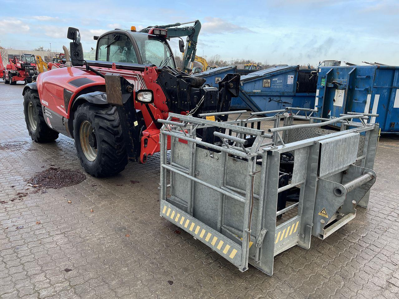 Manitou MT1840AST3B - Teleskopiskais iekrāvējs: foto 5 Manitou MT1840AST3B - Teleskopiskais iekrāvējs: foto 5