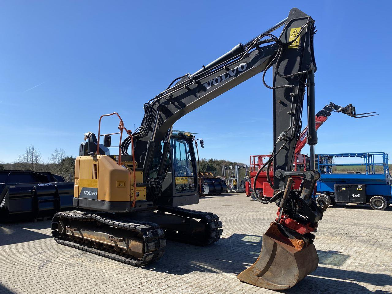 Volvo ECR145 - Kāpurķēžu ekskavators: foto 5 Volvo ECR145 - Kāpurķēžu ekskavators: foto 5
