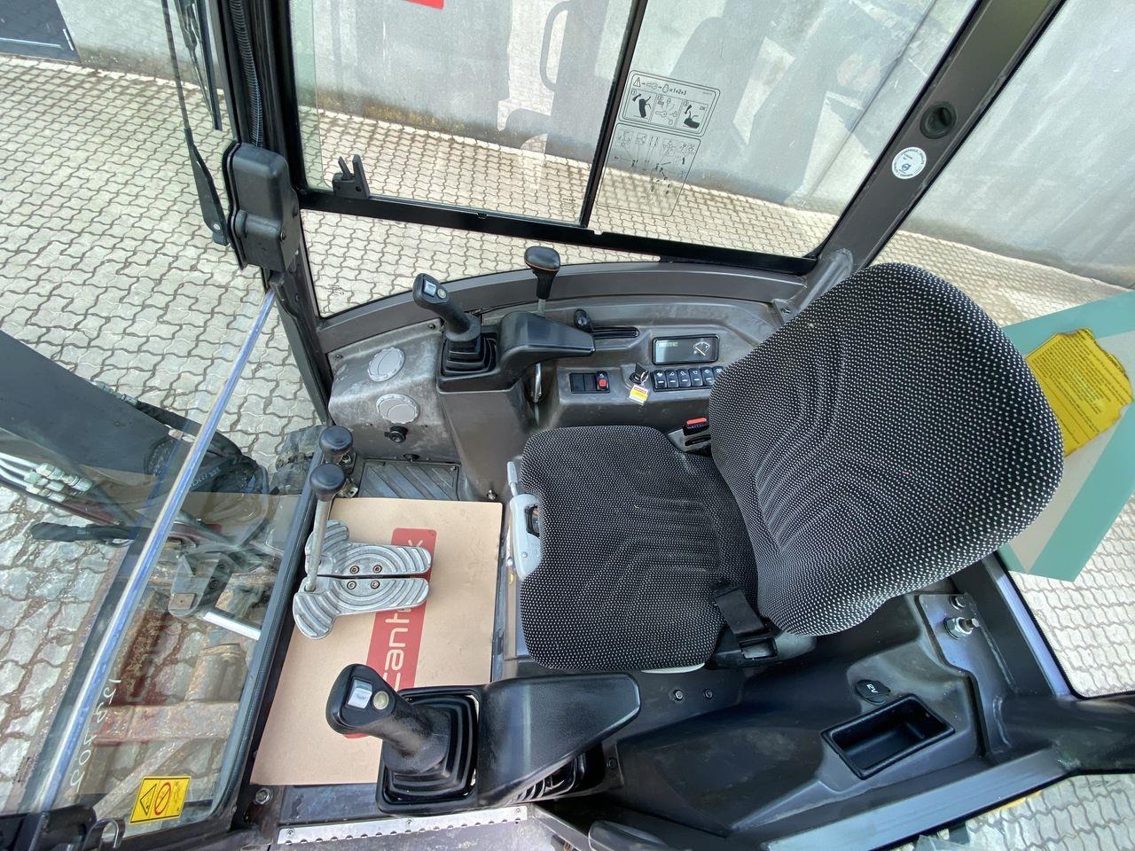 Volvo ECR25 - Mini-ekskavators: foto 3 Volvo ECR25 - Mini-ekskavators: foto 3