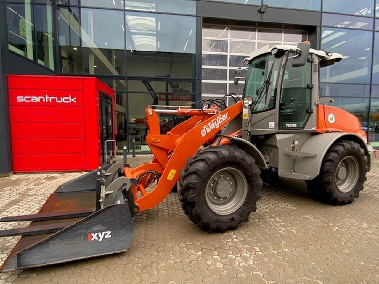 Weycor AR550 HS - Riteņu iekrāvējs: foto 1 Weycor AR550 HS - Riteņu iekrāvējs: foto 1