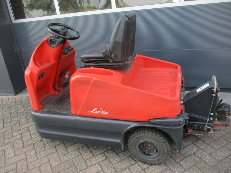 Linde P 60 - Noliktavas vilcējs: foto 2 Linde P 60 - Noliktavas vilcējs: foto 2